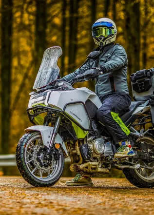 Lifan - KPT 400